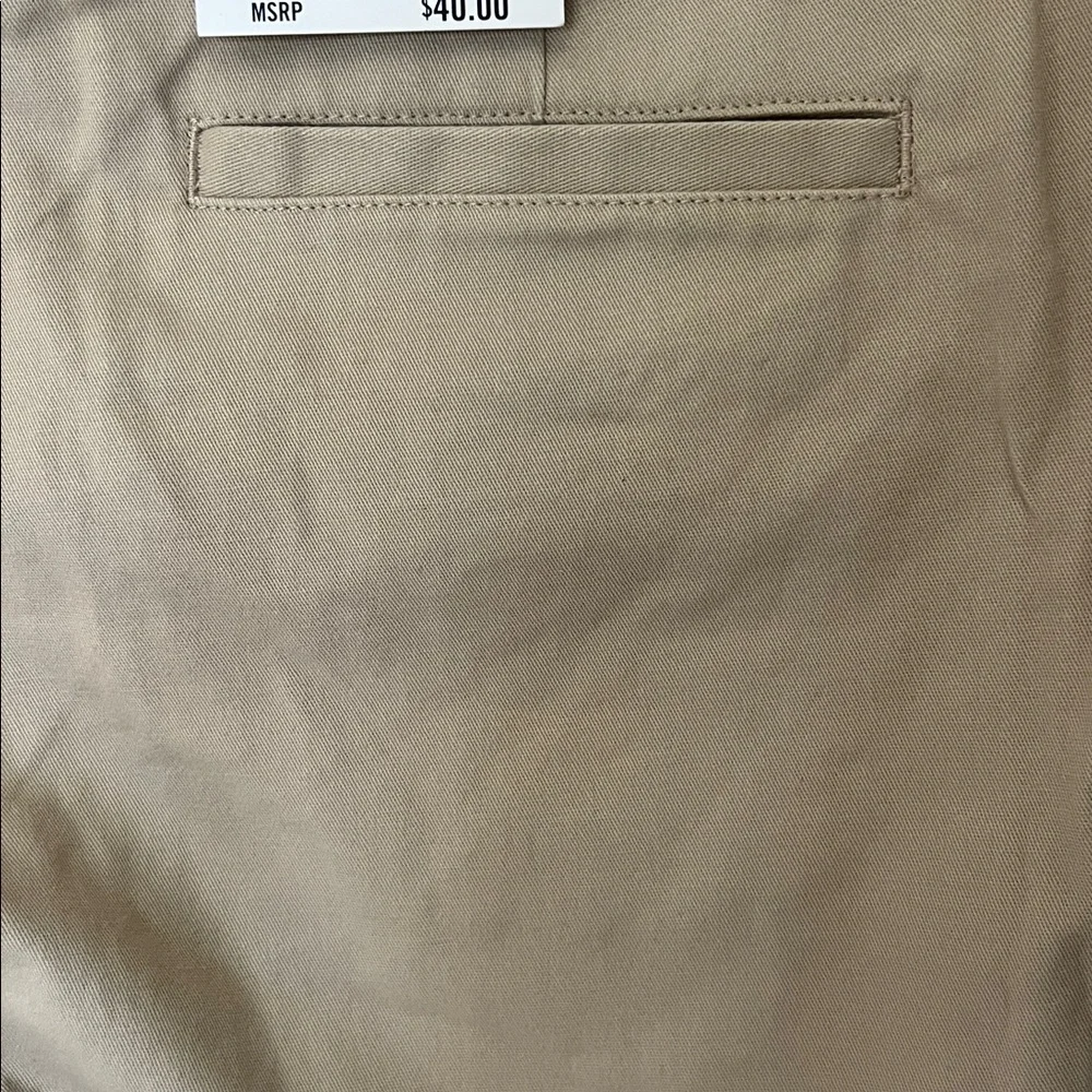 Izod Kids Skinny Stretch Bermuda Shorts Khaki School Uniform Unisex/Boys 11 NEW